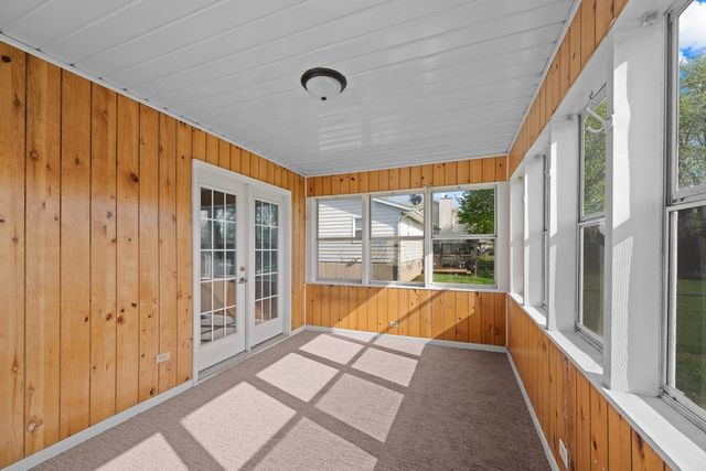 109 Blackhawk Drive, Park View, IA 52748