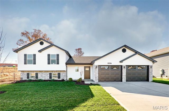 28535 Shallow Water Road, Warrenton, MO 63383