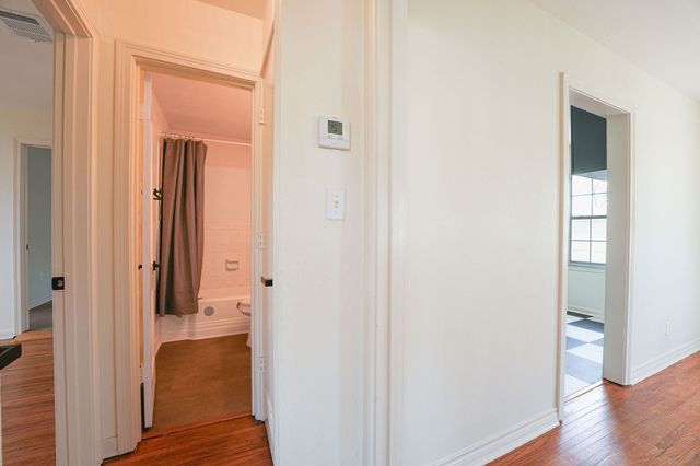 2512 Malvern Trail, Fort Worth, TX 76105