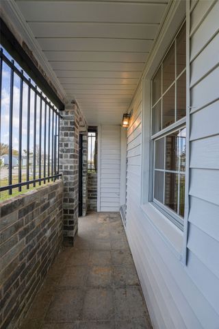 2512 Malvern Trail, Fort Worth, TX 76105