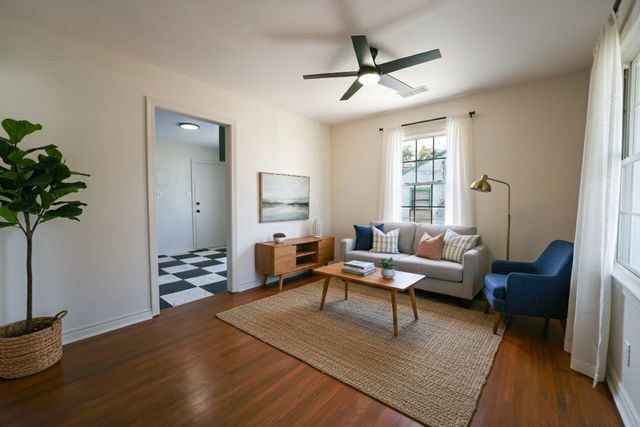 2512 Malvern Trail, Fort Worth, TX 76105