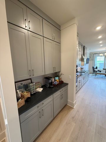 201 Aspen Arch Court, Hermitage, TN 37076