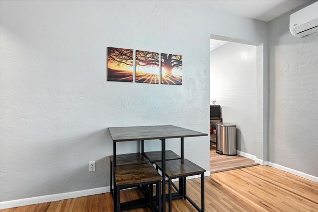 1821 Alvarado Drive NE, Albuquerque, NM 87110