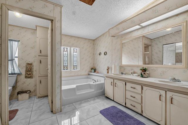 6578 NW 37th Avenue, Coconut Creek, FL 33073