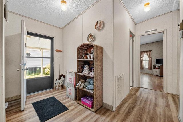 6578 NW 37th Avenue, Coconut Creek, FL 33073
