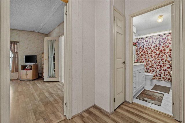 6578 NW 37th Avenue, Coconut Creek, FL 33073