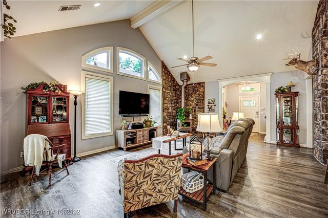 237 Westville Road, Van Buren, AR 72956