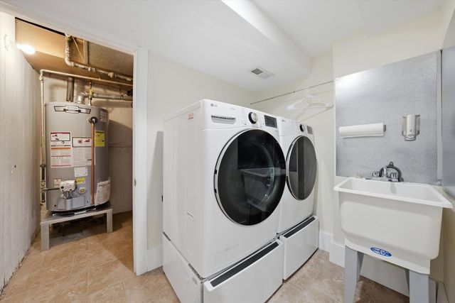 6638 S Karlov Avenue, Chicago, IL 60629
