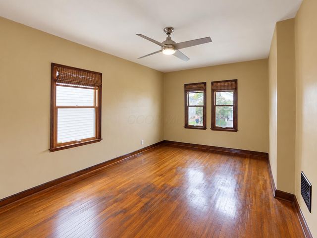 1404 Meadow Road, Columbus, OH 43212