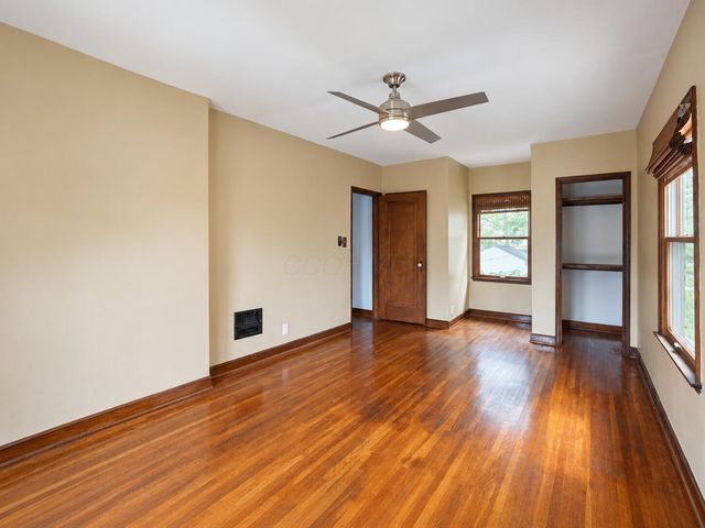 1404 Meadow Road, Columbus, OH 43212
