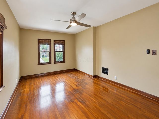1404 Meadow Road, Columbus, OH 43212
