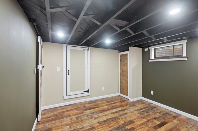 1404 Meadow Road, Columbus, OH 43212
