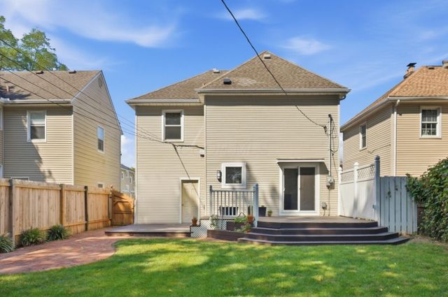 1404 Meadow Road, Columbus, OH 43212