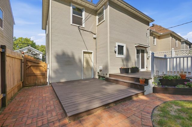 1404 Meadow Road, Columbus, OH 43212