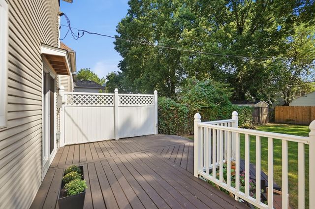 1404 Meadow Road, Columbus, OH 43212