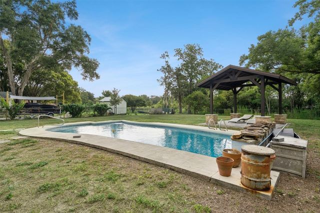 9916 JACKSON ROAD, Leesburg, FL 34788