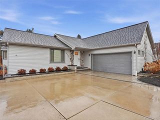 10754 Oxbow Lakeshore Drive, White Lake Charter Township, MI 48386