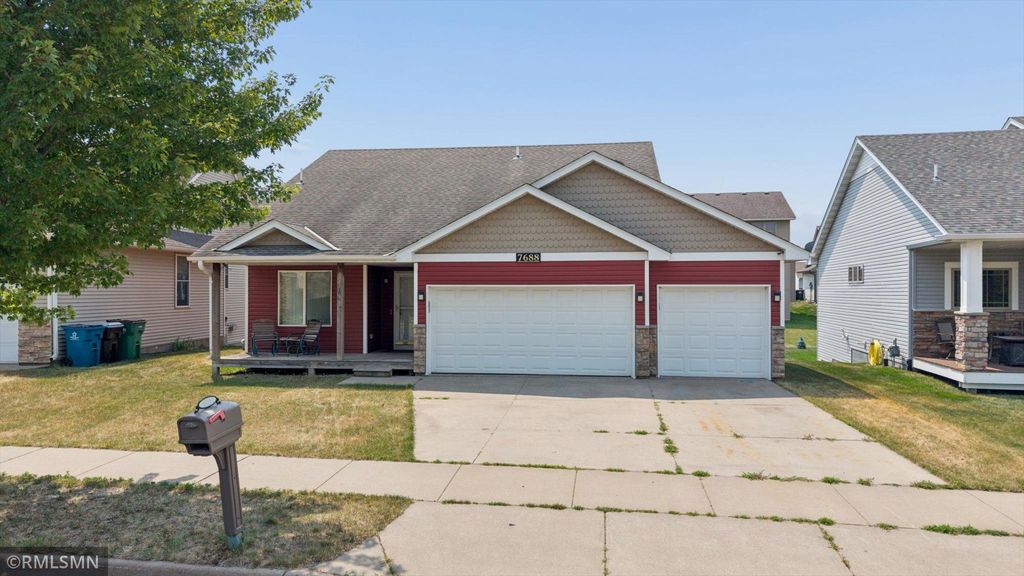 7688 147th Lane NW, Anoka, MN 55303