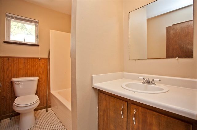 311 Willow Avenue, Farmington, AR 72730