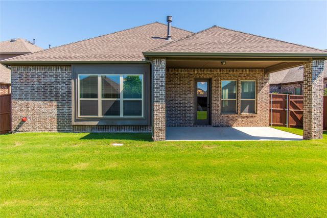 638 Brook Drive, Anna, TX 75409