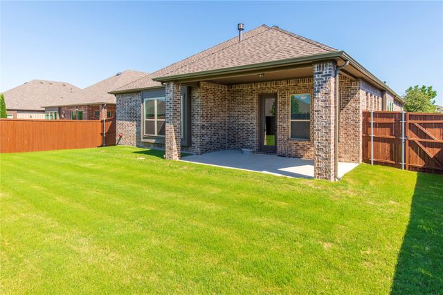 638 Brook Drive, Anna, TX 75409