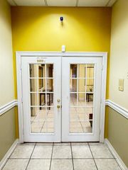 1822 E Griffin Parkway, Mission, TX 78572