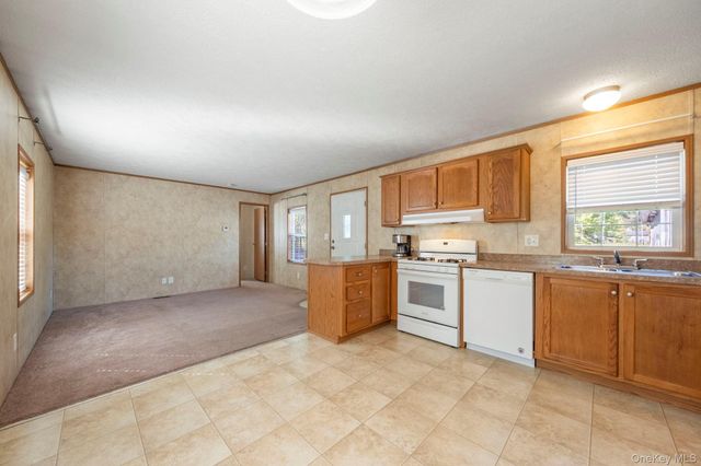 2056 State Route 17K, Montgomery, NY 12549
