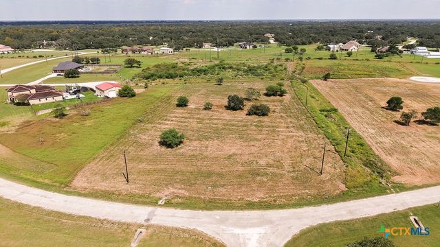 000 Post Oak Circle, Inez, TX 77968