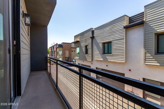 165 E LEXINGTON Avenue, Gilbert, AZ 85234