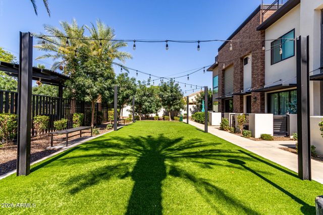 165 E LEXINGTON Avenue, Gilbert, AZ 85234