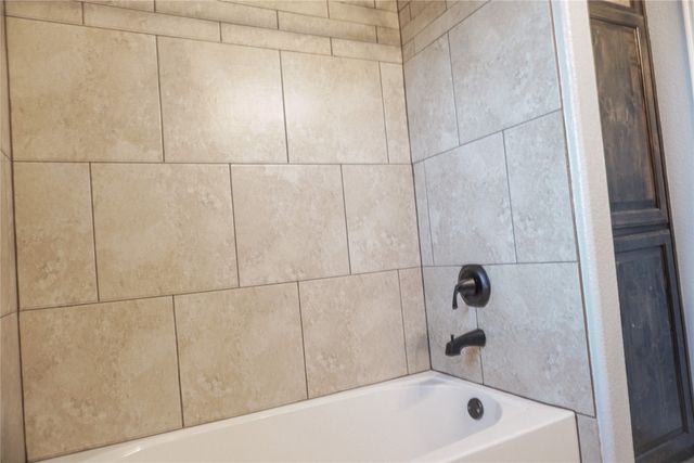 5600 Thoms Court, Fort Worth, TX 76126