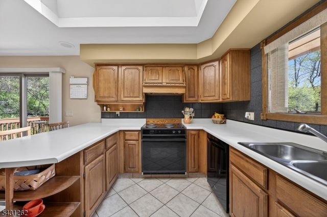 7 Sheba Dr, Vernon Twp., NJ 07461