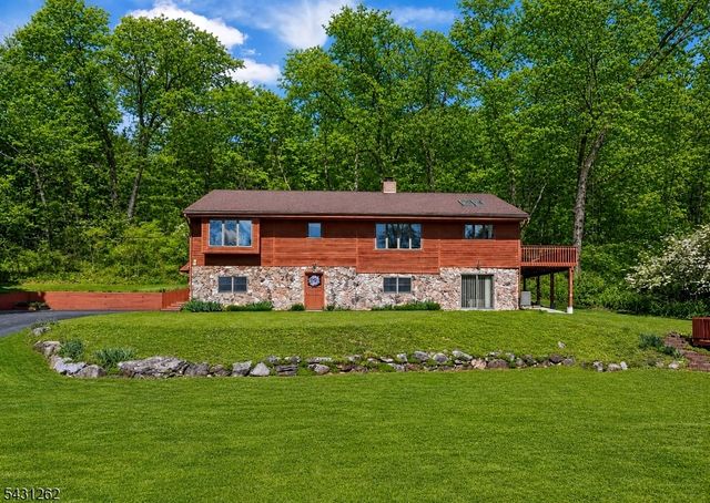 7 Sheba Dr, Vernon Twp., NJ 07461