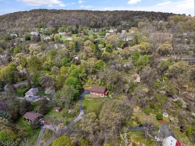7 Sheba Dr, Vernon Twp., NJ 07461