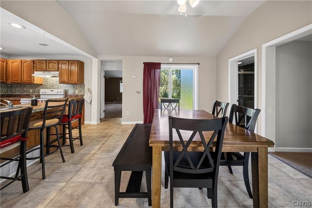 3223 Amber Road, Onondaga, NY 13108