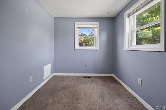 3223 Amber Road, Onondaga, NY 13108