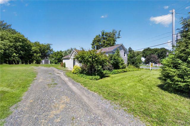 3223 Amber Road, Onondaga, NY 13108