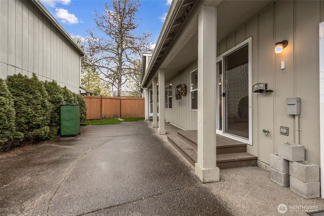 4325 Concordia Lane SE, Lacey, WA 98503