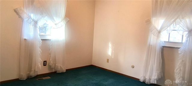 1715 Sioux Drive, Xenia, OH 45385