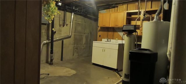 1715 Sioux Drive, Xenia, OH 45385