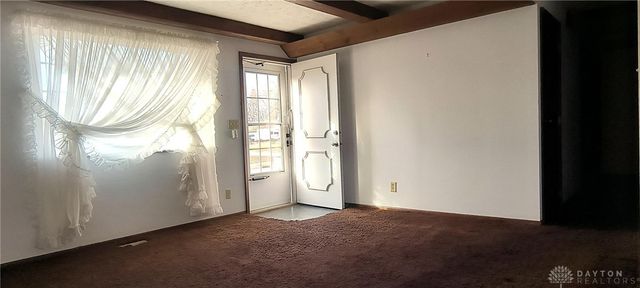 1715 Sioux Drive, Xenia, OH 45385