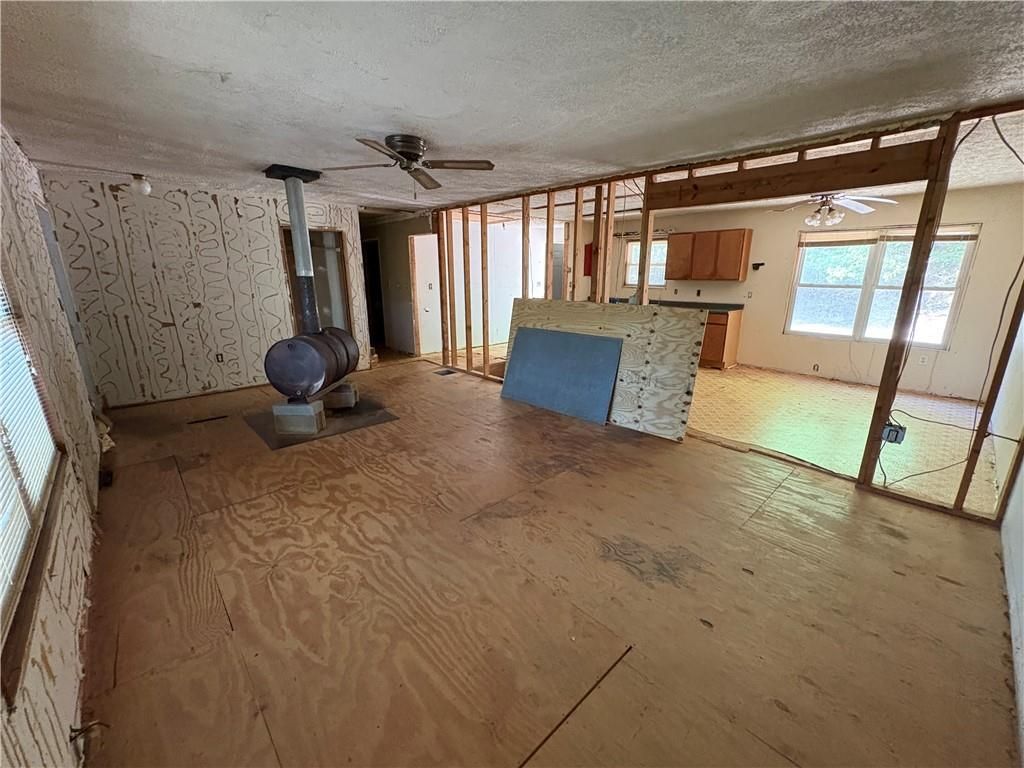Image 18 of property listing at 9920 Woodruff Road, Palmetto, GA 30268