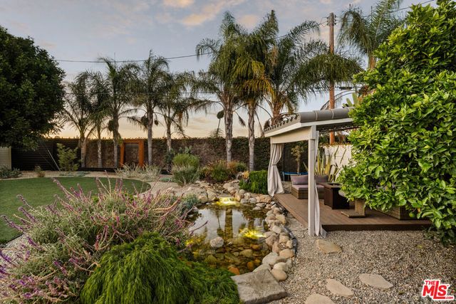 5845 W 74th Street, Los Angeles, CA 90045