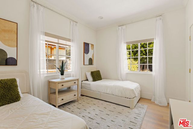 5845 W 74th Street, Los Angeles, CA 90045