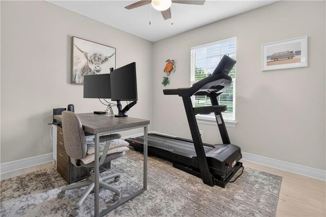 5835 LAKECREST Drive, Shawnee, KS 66218