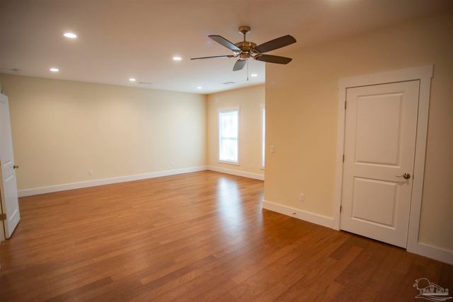 5877 Moors Oaks Dr, Milton, FL 32583