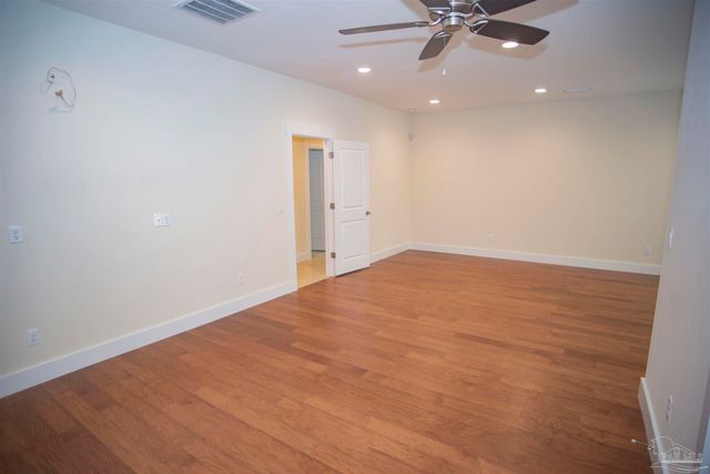 5877 Moors Oaks Dr, Milton, FL 32583