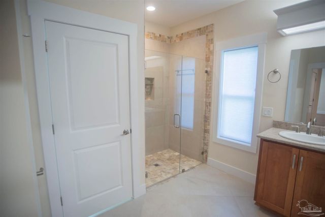 5877 Moors Oaks Dr, Milton, FL 32583