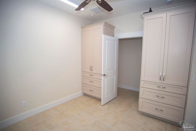 5877 Moors Oaks Dr, Milton, FL 32583