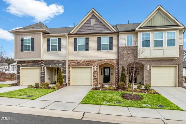 3004 Cypress Lagoon Court, Durham, NC 27703